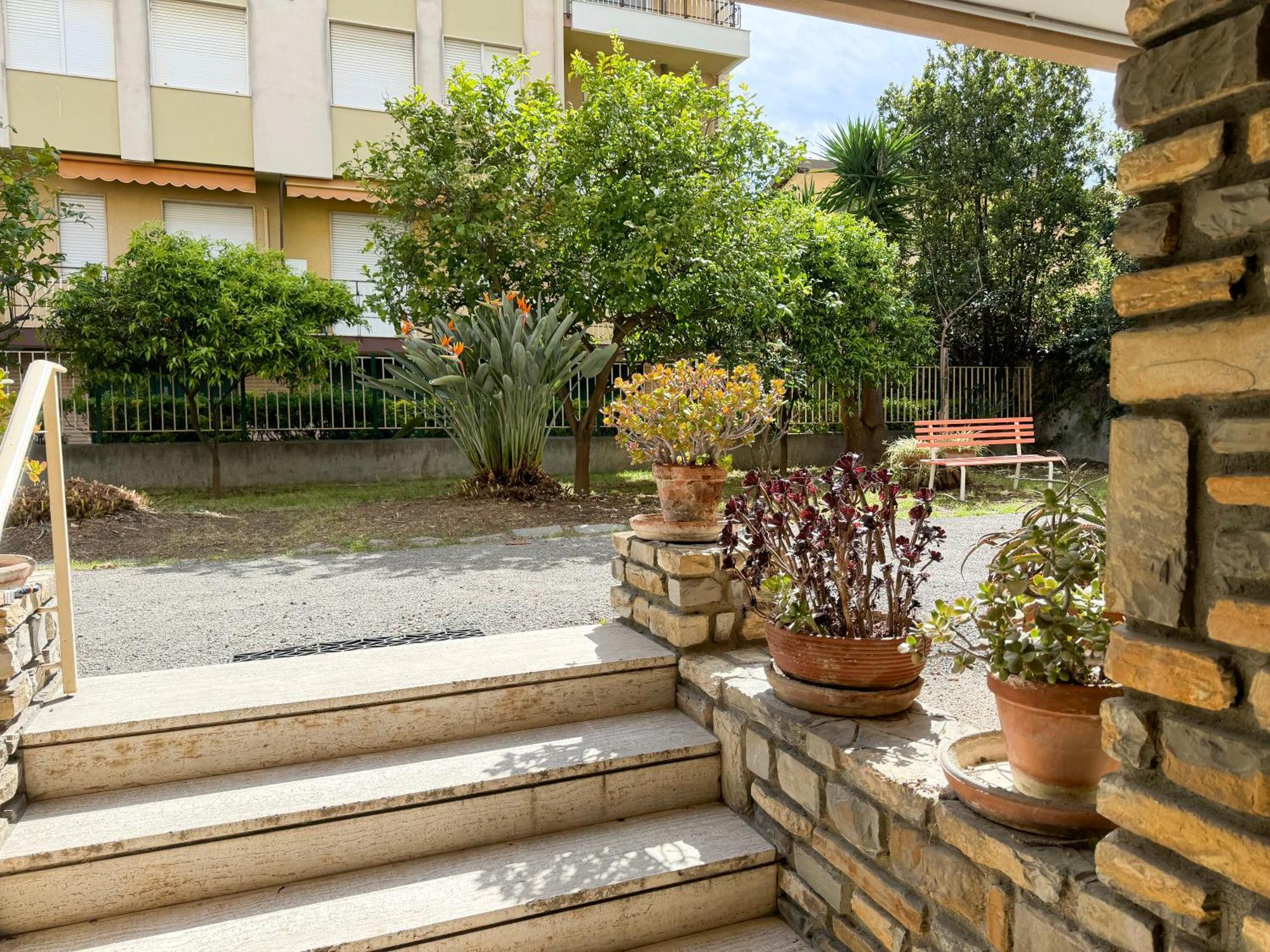 מלון בורדיגרה Casa Febo, In Centro Con Parcheggio Privato A 200 Mt Dal Mare מראה חיצוני תמונה